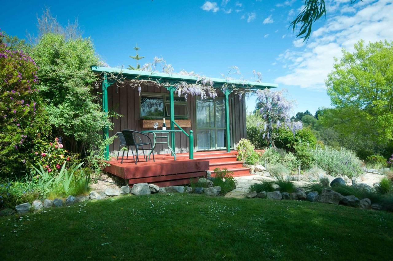 Upper Moutere Waterwheel Cottage מראה חיצוני תמונה